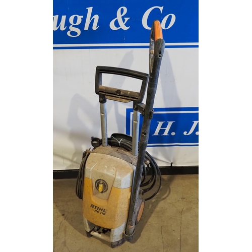 727 - Stihl RE118 pressure washer