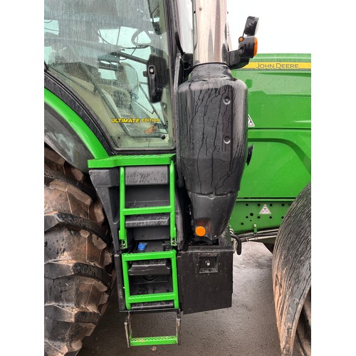 1612 - John Deere 6250R tractor. 2022. Ultimate spec, front linkage, front PTO, green star, wheel weights, ... 