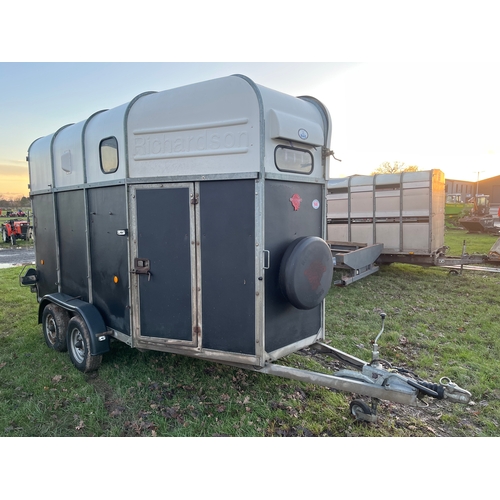 1751 - Richardson tandem axle horse trailer