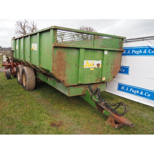 1608 - AW PR10 10 ton trailer.  1994 year.  Local farm