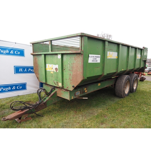 1608 - AW PR10 10 ton trailer.  1994 year.  Local farm