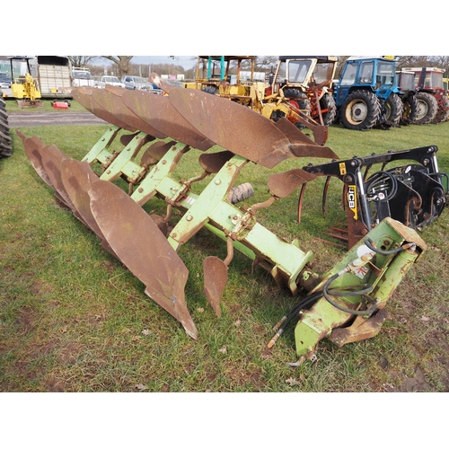 1625 - Dowdeswell DP7B 4 furrow reversible plough