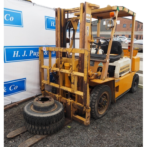 1634 - Komatsu FG201 petrol forklift