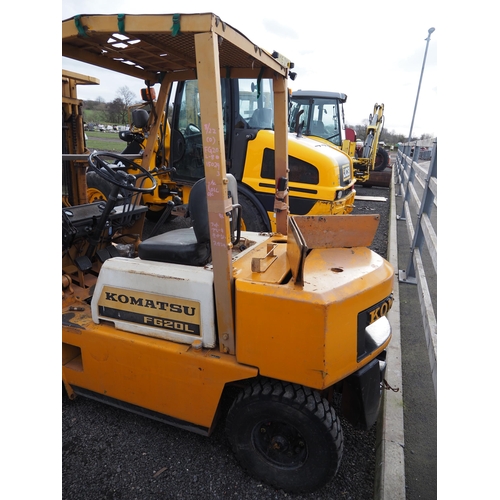 1634 - Komatsu FG201 petrol forklift