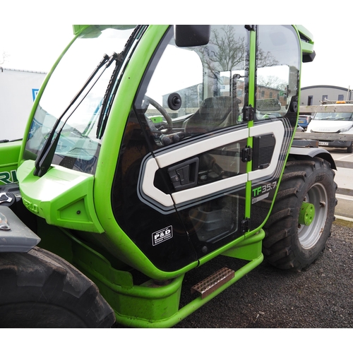 1639 - Merlo TF35-7 120 telehandler. 2017. Showing 4400 hours, 120hp Deutz engine, boom suspension, air con... 