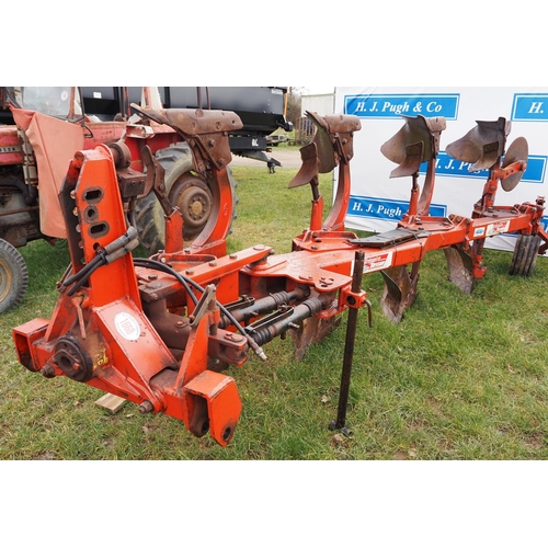 1668 - Gregoire Besson 4 furrow reversible plough