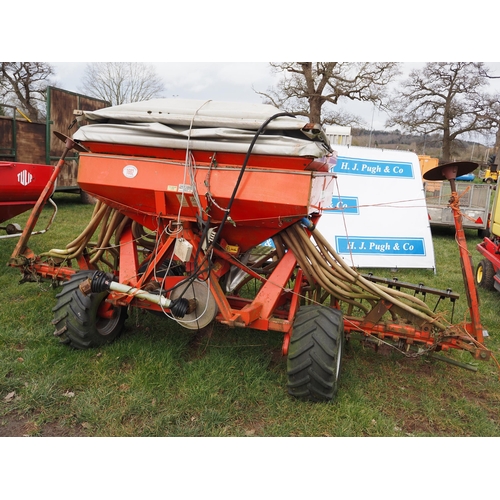 1692 - Accord DL pneumatic drill and harrow for spares/repair