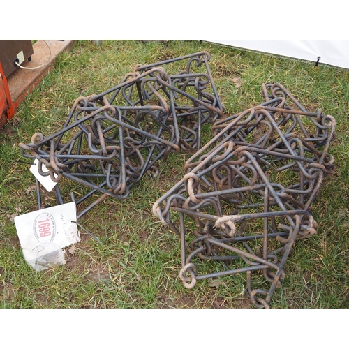 1699 - Chain harrow mats - 2