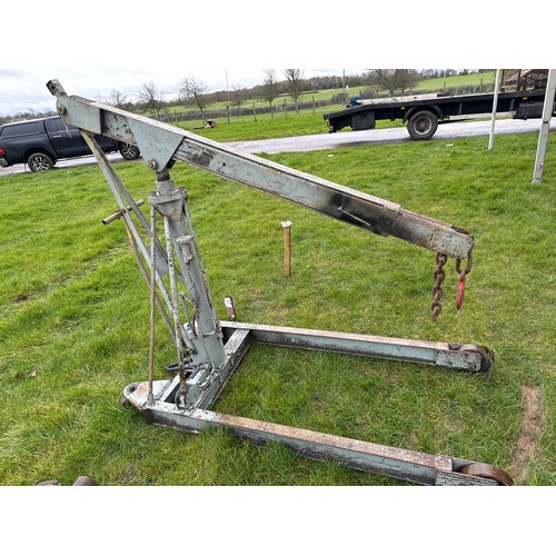 Lot 702       