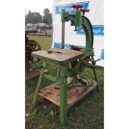 Lot 21        