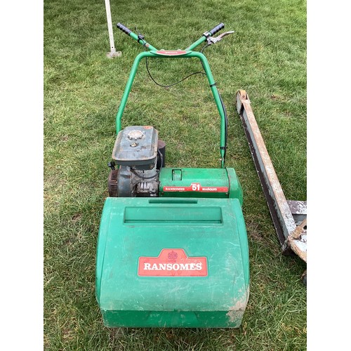 Lot 701       