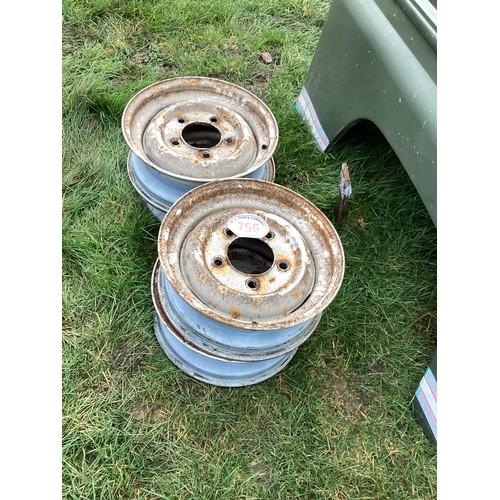 Lot 756       