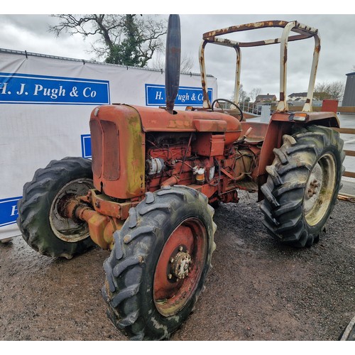 Nuffield 470 Super 4wd tractor. S/n 60N/2/2367/Z - 92322