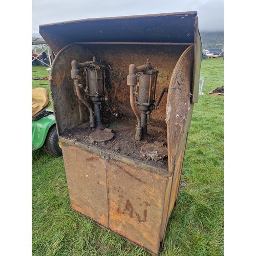 Lot 741       