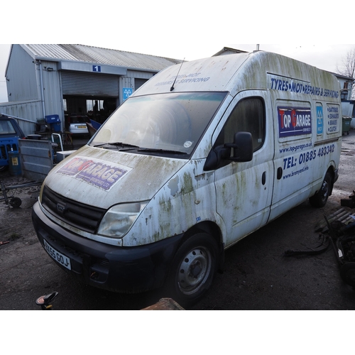 364 - LDV Maxus tyre service van. 2005
Runs, no MOT, c/w built in compressor, tools, racking, etc. Reg. BX... 