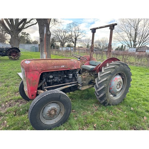 Massey Ferguson 35 tractor. 1959. Ex farm, 4 cylinder. Starts with a ...