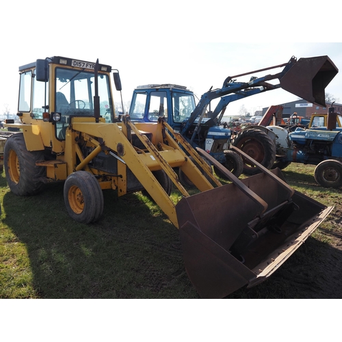 Massey Ferguson 50H industrial loading shovel. Runs and drives