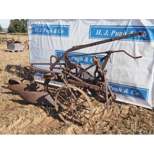 Lot 59        