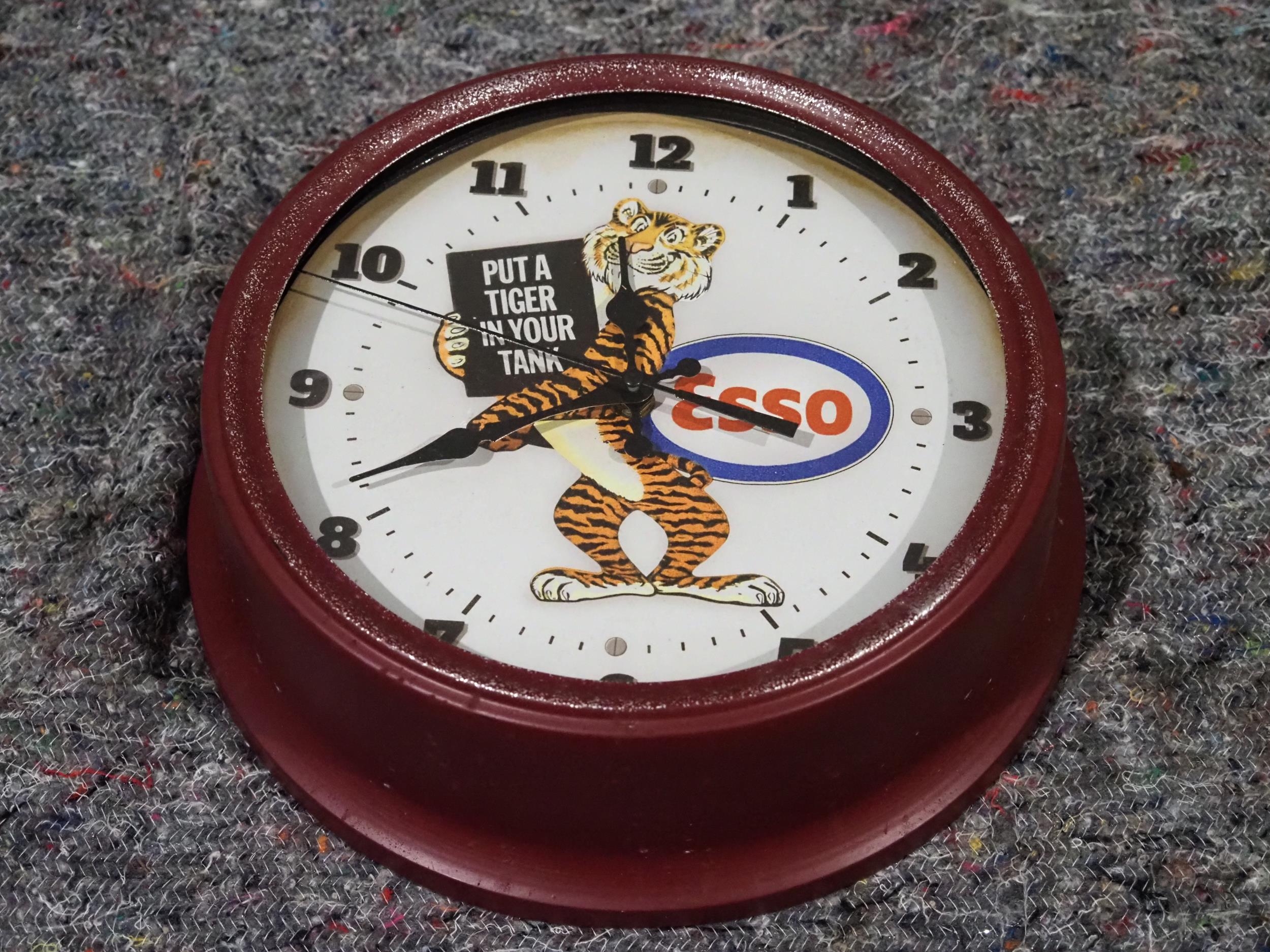 Esso Tiger wall clock 11