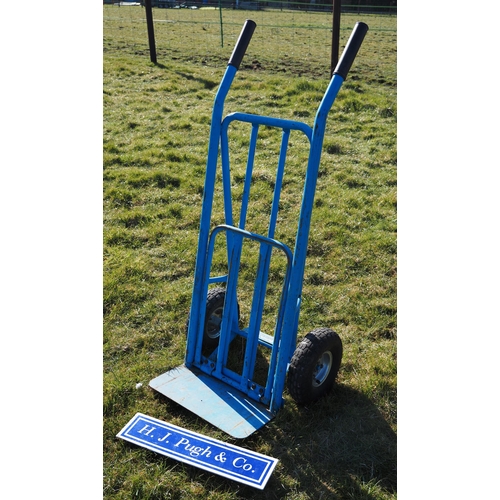 Lot 1         
