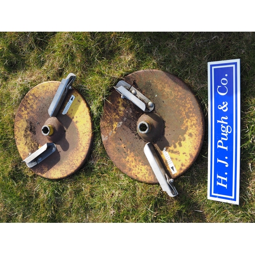 Lot 16        