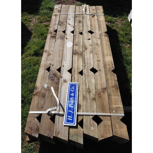 Lot 1222      