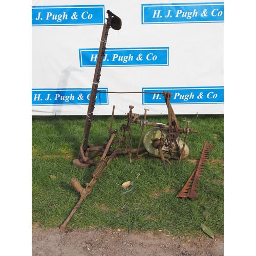 Lot 1715      