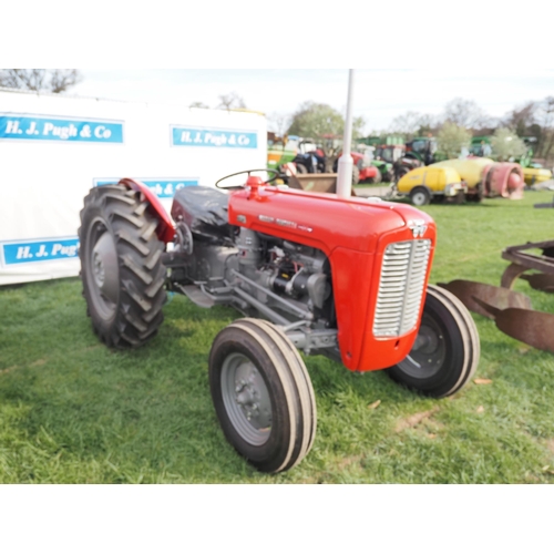 Lot 1724      