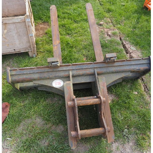 Lot 1736      