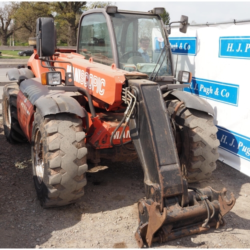 Manitou Maniscopic MLT627 turbo telehandler. Showing 7680 hours ...