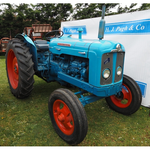 Fordson Super Major tractor, 1962. Early restoration. Runs ...