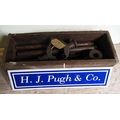Victorian pipe threading die box and dies
