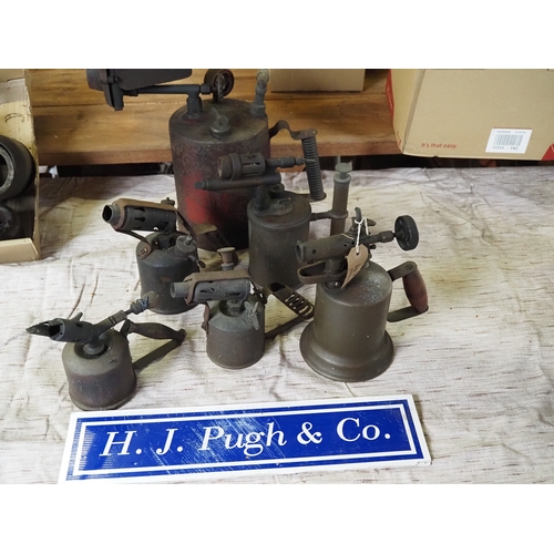 Lot 48        