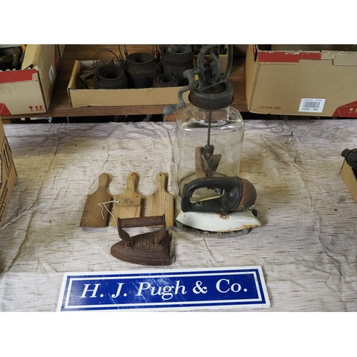 Lot 54        