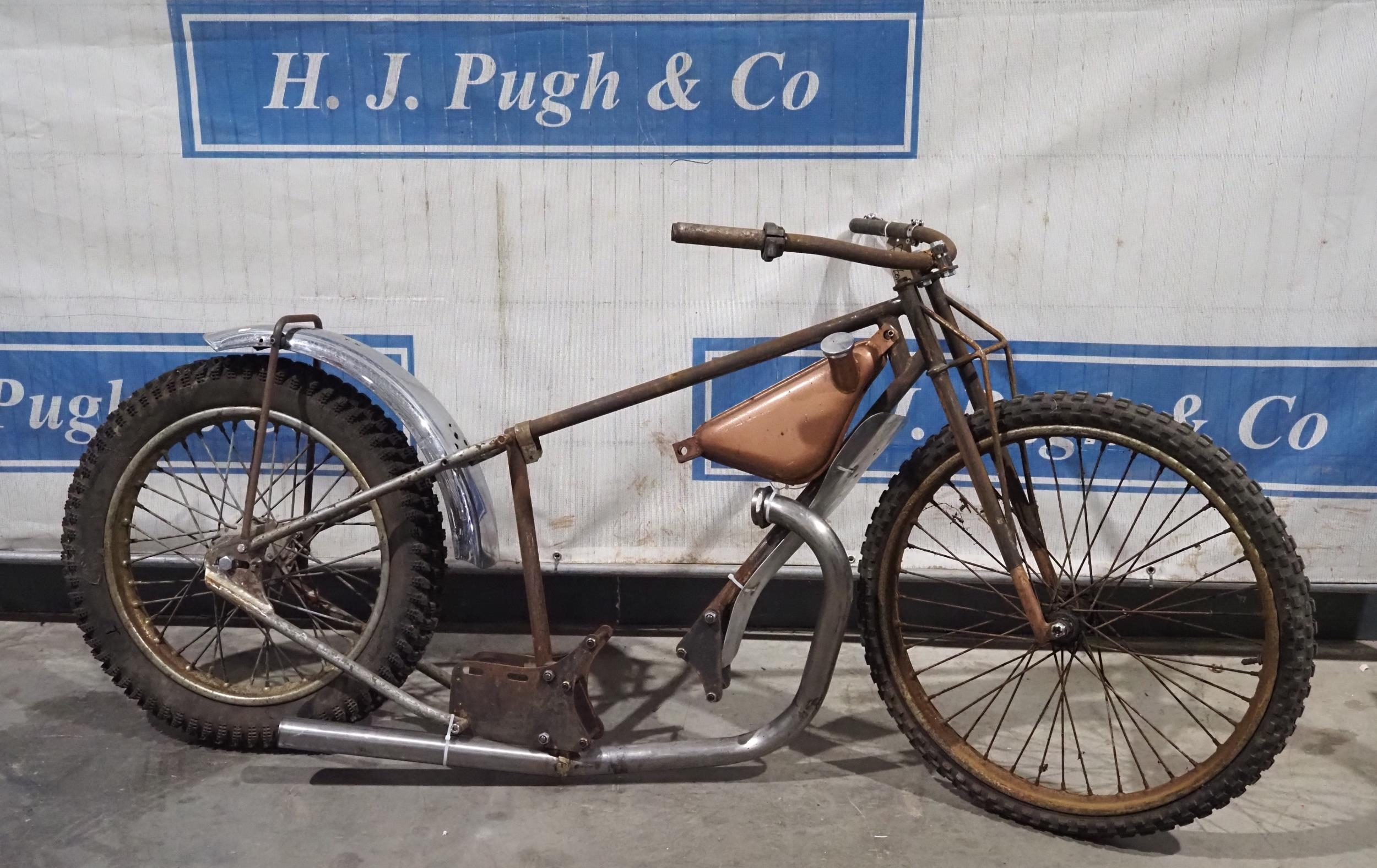 1950 Jap speedway rolling chassis