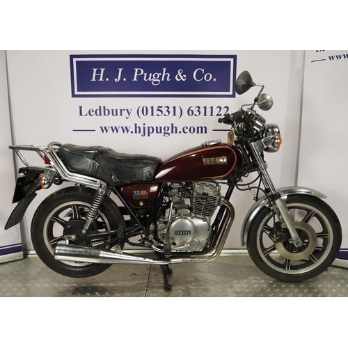 Lot 805       