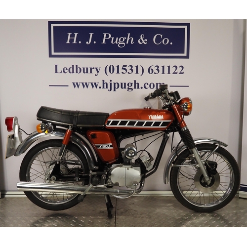 Lot 824       