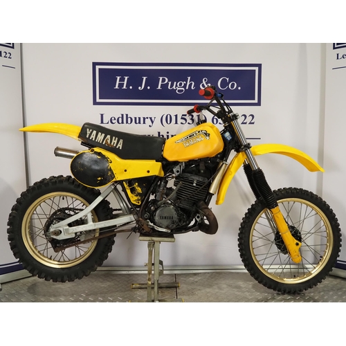 Lot 825       
