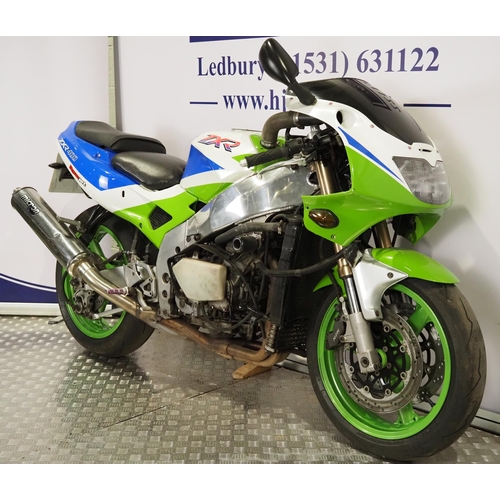 Kawasaki ZXR 400 motorcycle. 1992. 398cc Runs and rides. Sold with