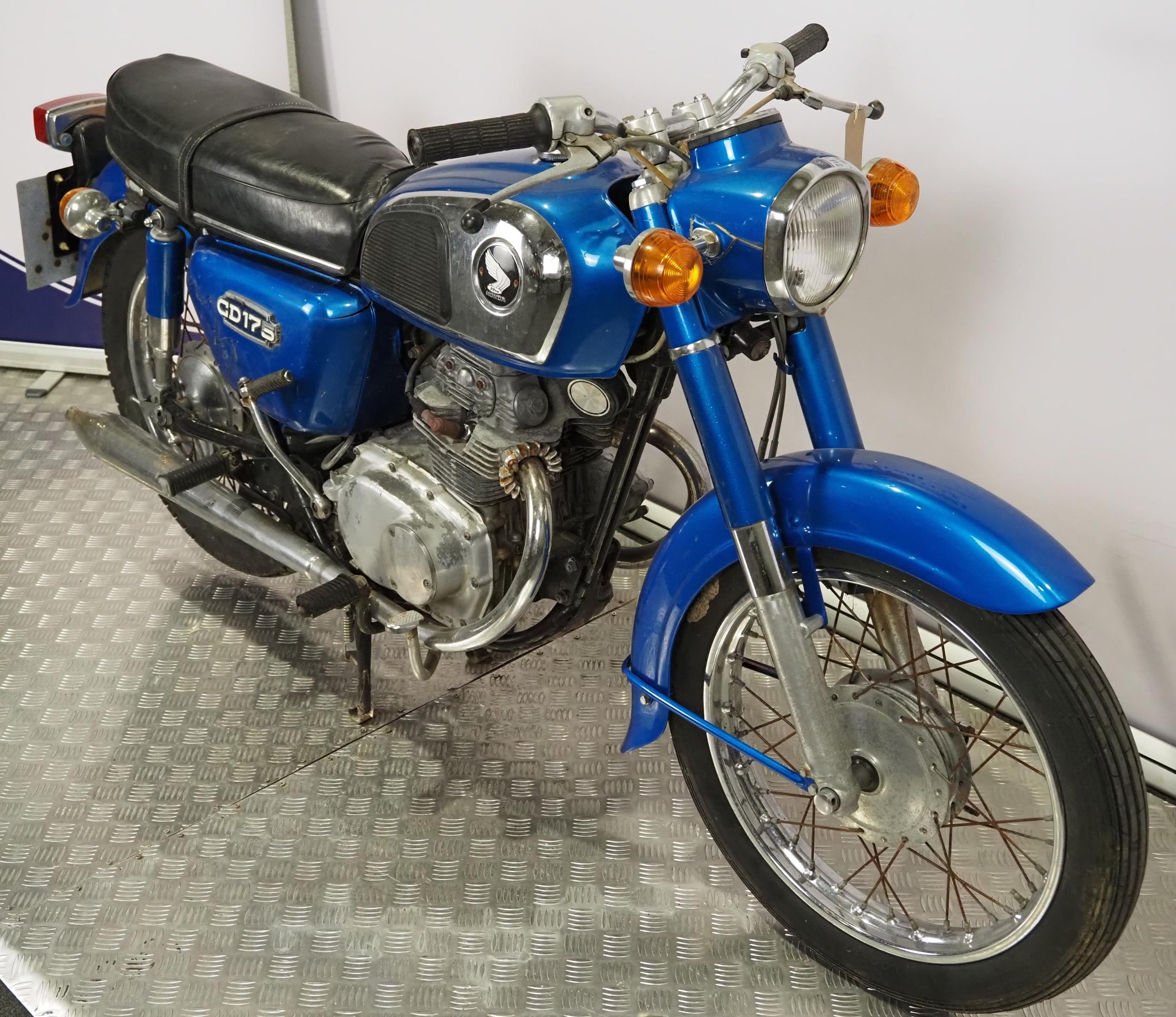 Honda CD175 motorcycle. 1977. 174cc Runs and rides but not ridden for ...