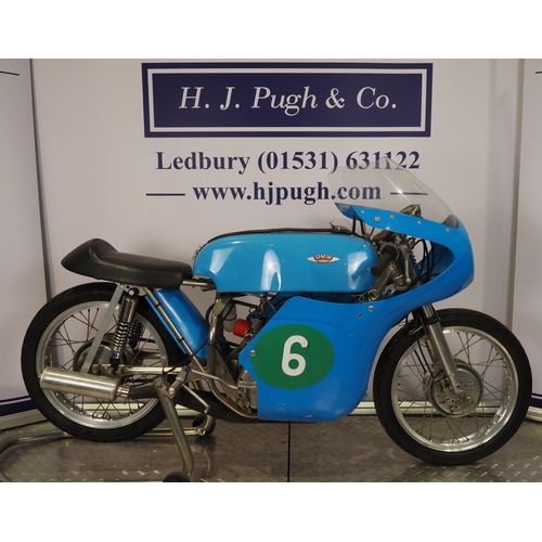 Lot 832       
