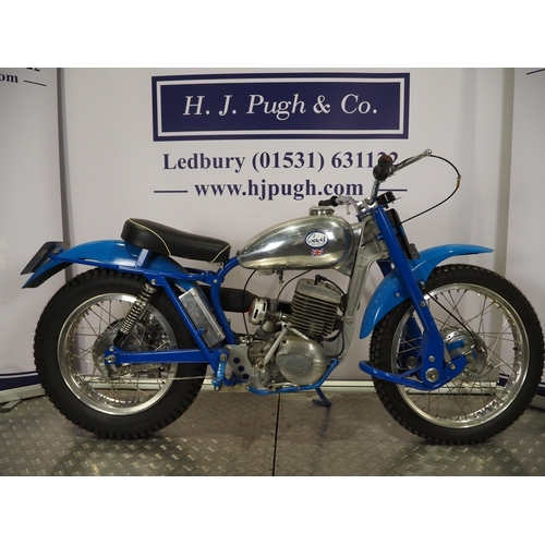 Lot 834       