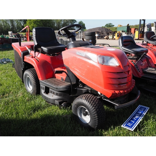 Lot 4         