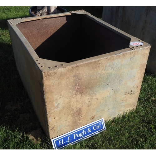 Lot 802       