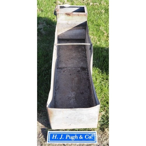 Lot 829       