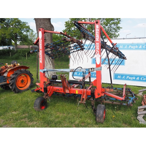 Lot 1828      