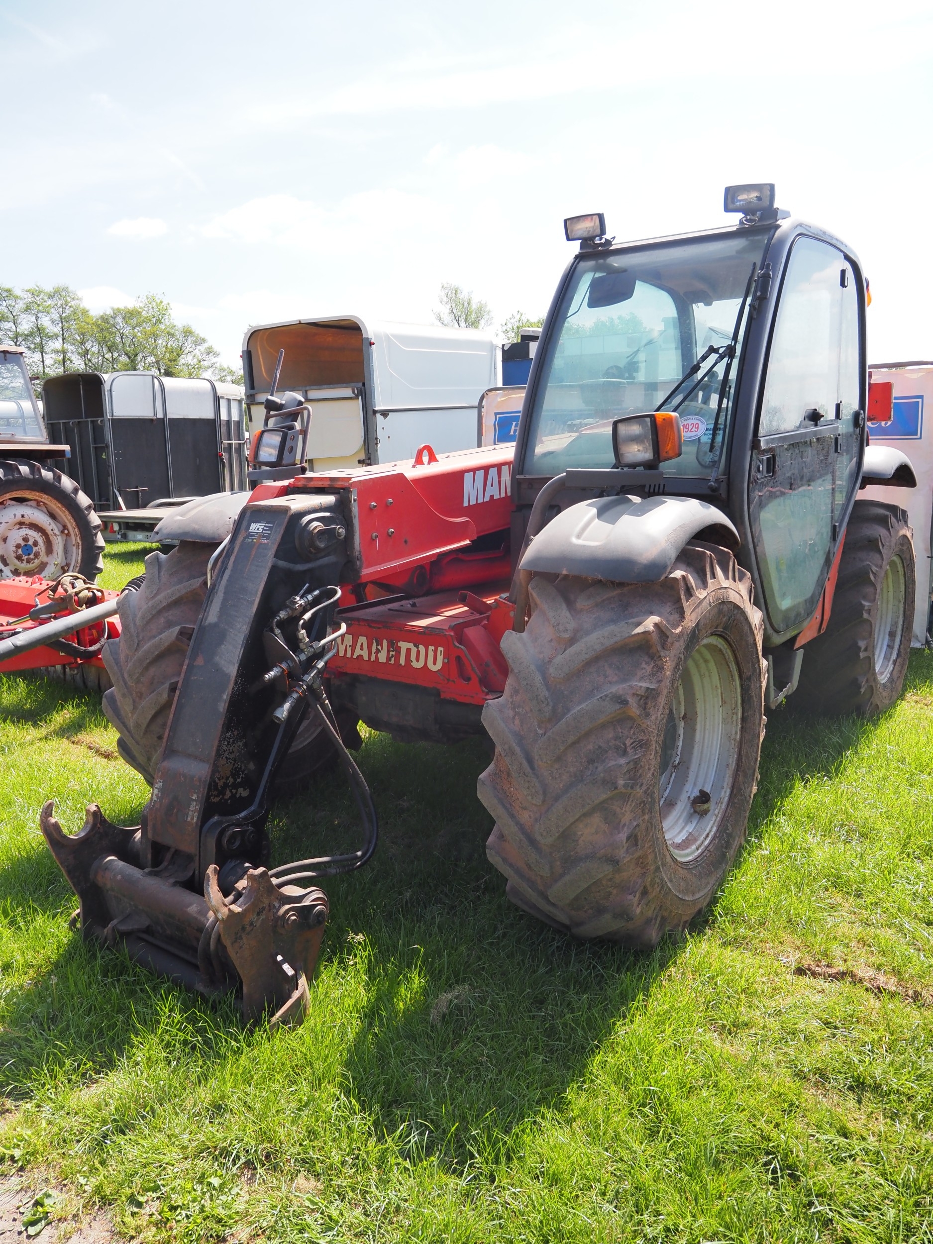 Manitou MLT627 Turbo telehandler with pick up hitch, 2007. Reg. CU07 ...