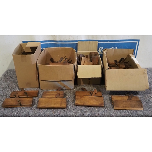 Lot 326       