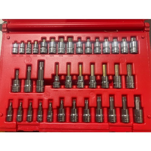 Snap-on socket driver set, complete