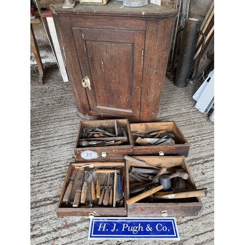 Lot 22        